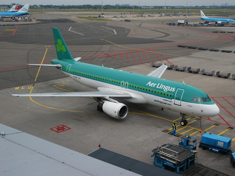 Aer Lingus Three Twenty by babynuke