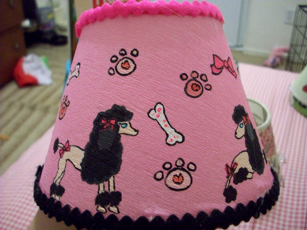 Pink_Poodle_Lampshade_by_Gippaloo.jpg