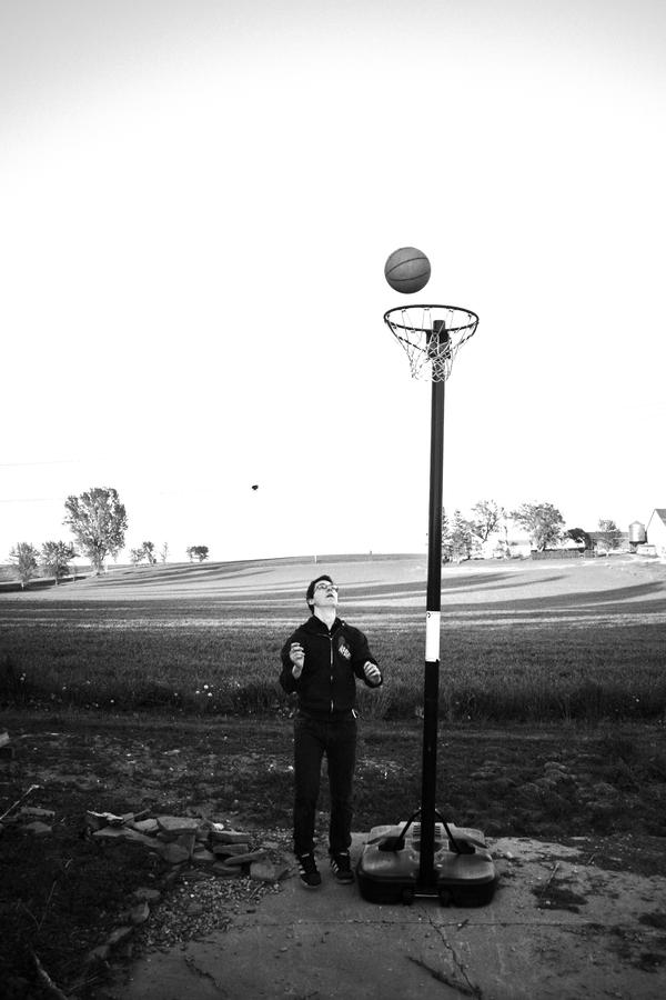Basketball_by_TheMagnumDash.jpg