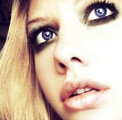 Blue_Eyed_Girl___SelfPort_by_Heinonen.jpg